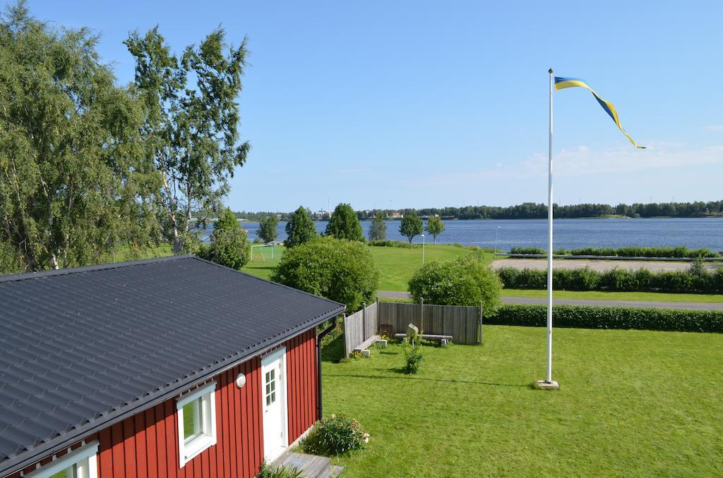 Vandrerhjem River - Selfservice Check In - Book A Room, Make Payment, Get Pincode To The Haparanda (Norrbotten)